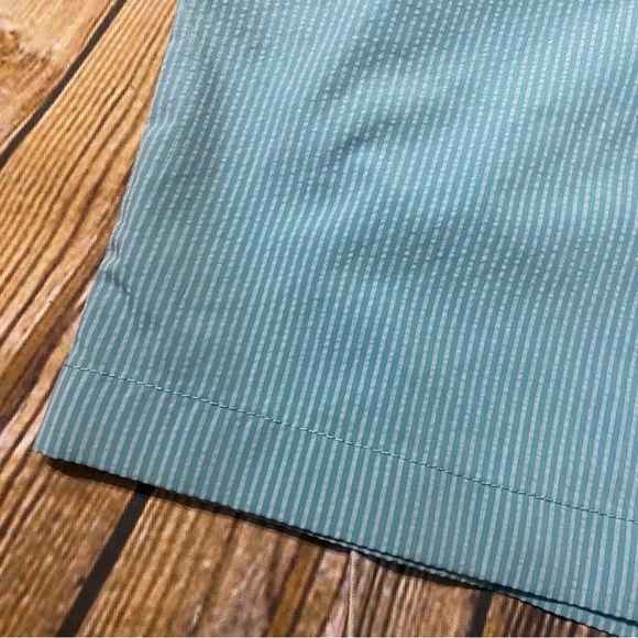 NWT Southern Tide Skipjack Green White Aqua Ocean Striped Seersucker Shorts - Picture 2 of 4